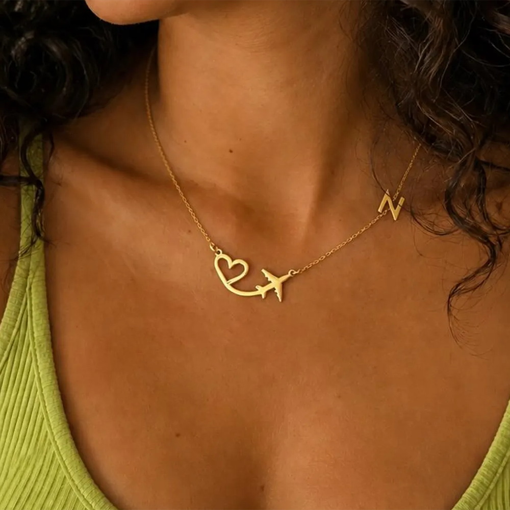 Collar con colgante de avión y - Engraved Name Necklace reseña y precio