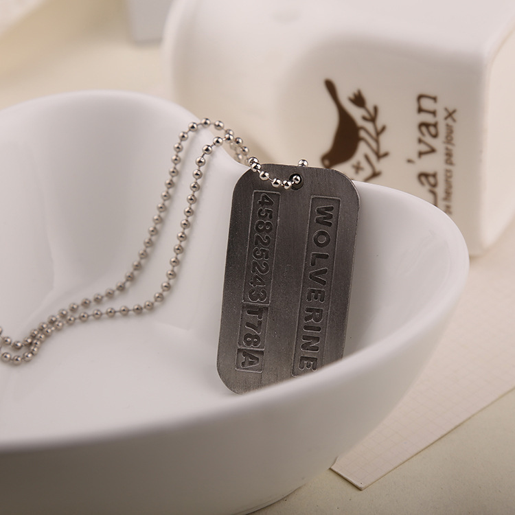 Collar con colgante de Etiquet - Mens Dog Tag Necklace reseña y precio