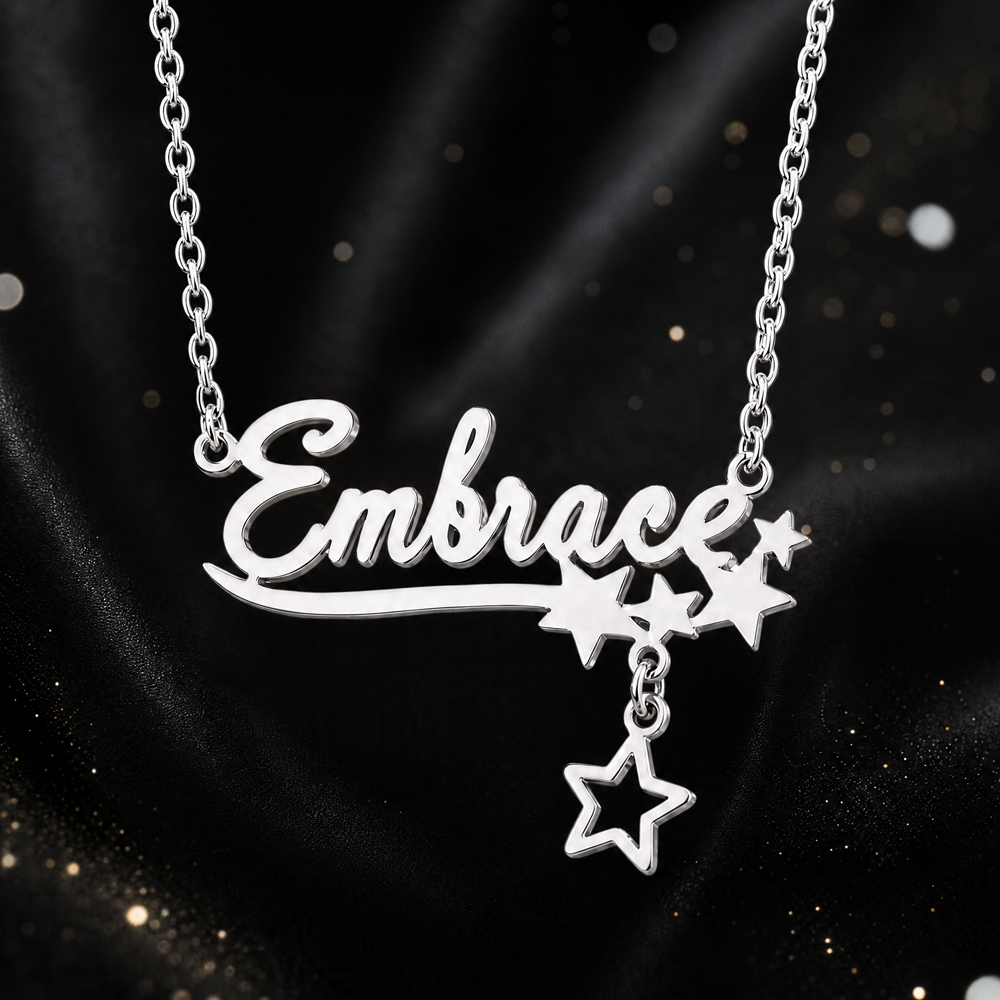 Collar con nombre de mariposa  - Engraved Name Necklace reseña y precio